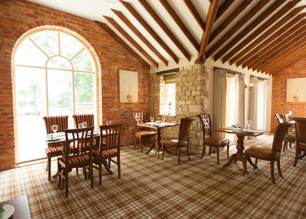 The Woodhouse Arms Hotel Grantham Luaran gambar